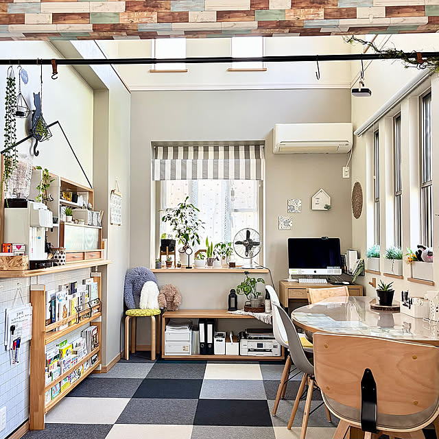 Overview,お気に入りの場所,DIY,吹き抜け,ペンキ塗り,壁にペンキを塗る,関西ペイント,マットカラーズ,ストーンベージュ,イベント参加,タイルカーペット,イエティ,春のスタンプラリー kaerunoameriの部屋