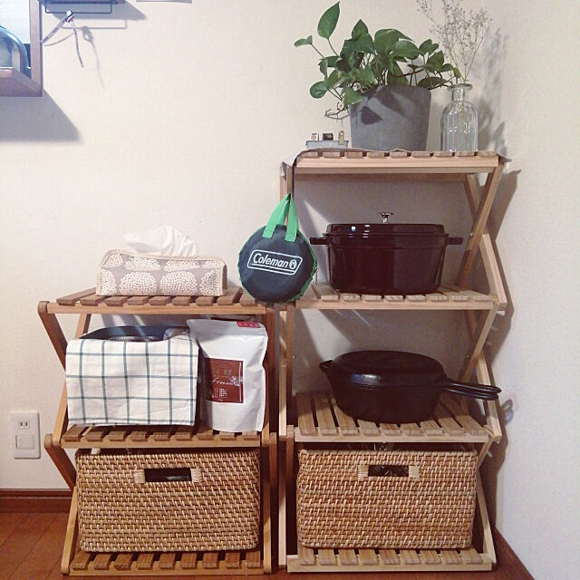 My Shelf,ニトリ,キャンプ道具,コールマン,ロッジ,STAUB,コーナンラック Makiの部屋