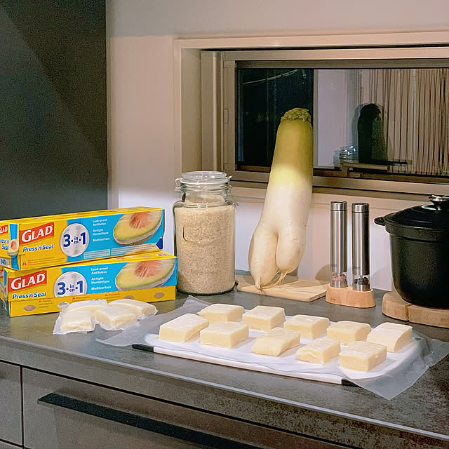 のし餅,リシェルSI,カップボード,お米の保存,コストコ,プレスンシール,Russell Hobbs,電動ミル,大根,お餅保存,お餅,年末年始の準備始めました,Kitchen ntayの部屋