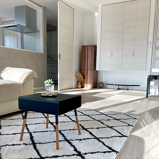 4.5畳の和室,3畳の畳コーナー,畳コーナー,灰桜色,ダイケン畳,義母と暮らす。,お仏壇のある家,サイドテーブル,RoomClipショッピング,エコカラット,ウェルカムクーポン,シンプル,リードディフューザー,初めてのRoomClipショッピング,スッキリ暮らしたい,ホワイトインテリア,チェスナット,LIXIL Dフロア,Overview mi_yan.の部屋