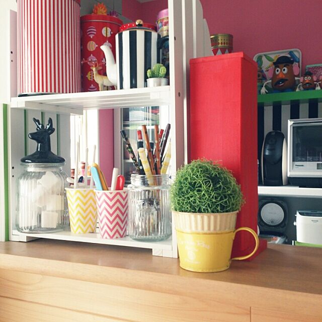 My Shelf,IKEA,フライングタイガー,salut!♥️,Franc Franc,ダイソーグリーンボール Yukanenkoの部屋