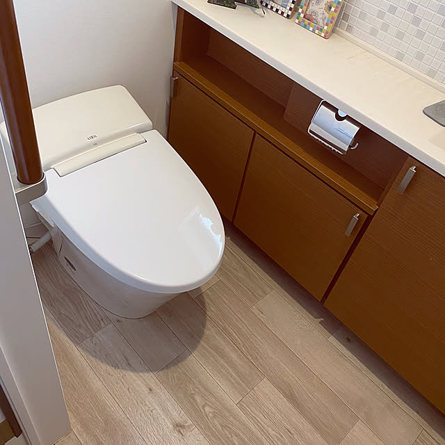 Bathroom,壁紙屋本舗,かべが,トイレの床,ヘーベルハウス,トイレDIY,こどもと暮らす。,木目 chibichieの部屋