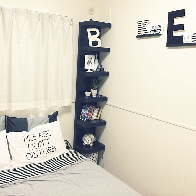 Bedroom,IKEA LACK,グレー,白黒,MODERN BLACK & WHITE,sisdesign MONOTONE,モノトーン,IKEA,ベッドルーム akoの部屋