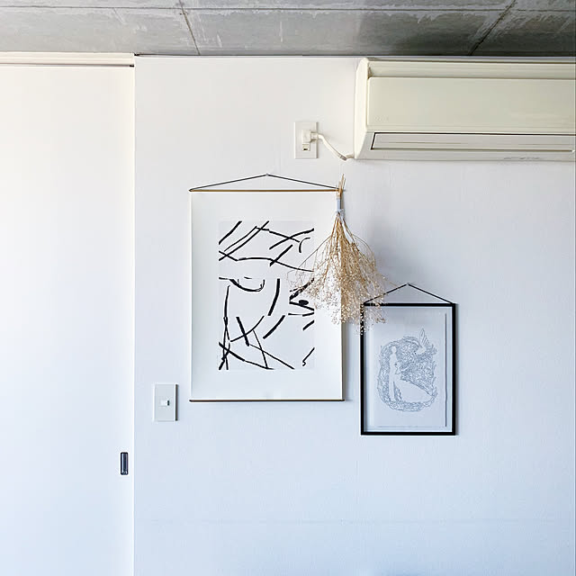 ポスター,モノトーン,ドライフラワー,ATELIER CPH,moebeフレーム,MOEBE,On Walls aoipenの部屋