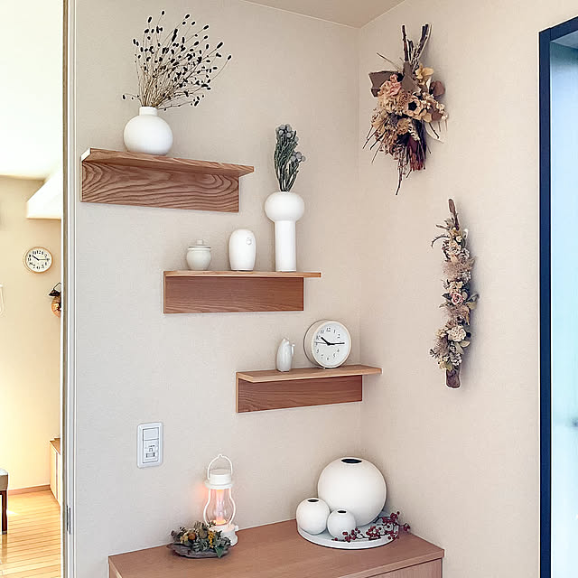 My Shelf,フラワーベース,Cooee Design,cooeedesign,クーイーデザイン,ホワイトインテリア,ディスプレイコーナー,ディスプレイ,ドライフラワー,ナチュラルインテリア tokonekoの部屋