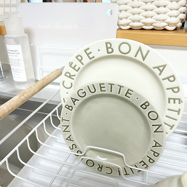 Kitchen,スリーピー購入品,スリーピー,ナチュラル,100均,セリア,シンプル,ナチュラルインテリア,狭いキッチン,シンプルナチュラル,引っ越しました,100均大好き,アパートでもおしゃれにしたい♡,ダイソー,いつもいいねやコメありがとうございます♡ asami.の部屋