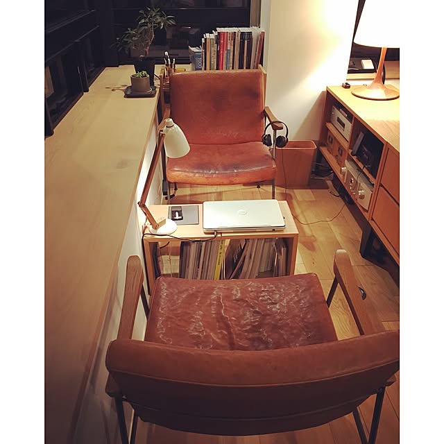 Lounge,読書,趣味,TRUCK,FURROWED-LEATHER,TRUCK FUNITURE,IG→yuhe.x.x.x YUHeの部屋