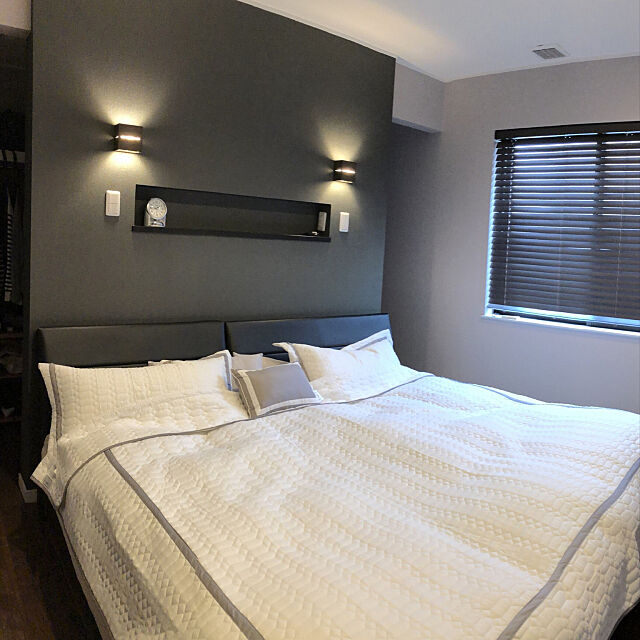 Bedroom,サンゲツ壁紙,ドリームベッド,ウォークインクローゼット,シングル＋セミダブル,ウッドブラインド,ホテルライク,寝室 misaoの部屋