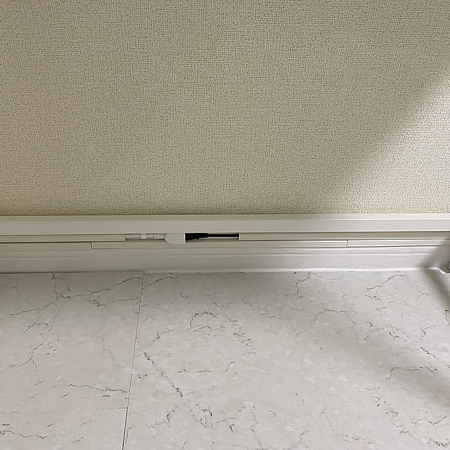 ホテルライク,1K 1人暮らし,ホテルライクな暮らし,9畳1K,9畳一人暮らし,DIY,100均,ダイソー,My Desk mの部屋