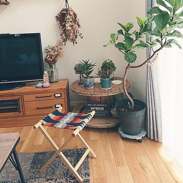 Lounge,ペンドルトン,スツール,ケーブルドラム,クラッシュゲート,テレビボード puchiの部屋