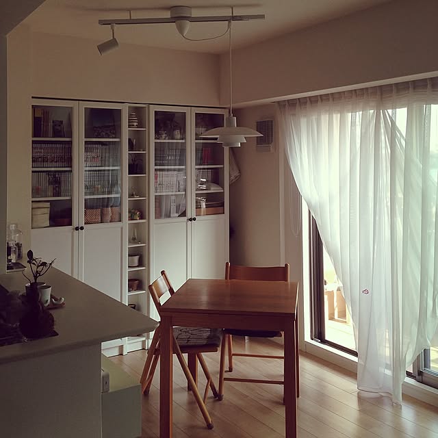 Overview,ルイスポールセン PH4/3,IKEA BILLY,unico ダイニングテーブル,無印良品 折りたたみチェア,ダイニング,無印良品 システムライト,無印良品 LEDスポットライト mai5の部屋