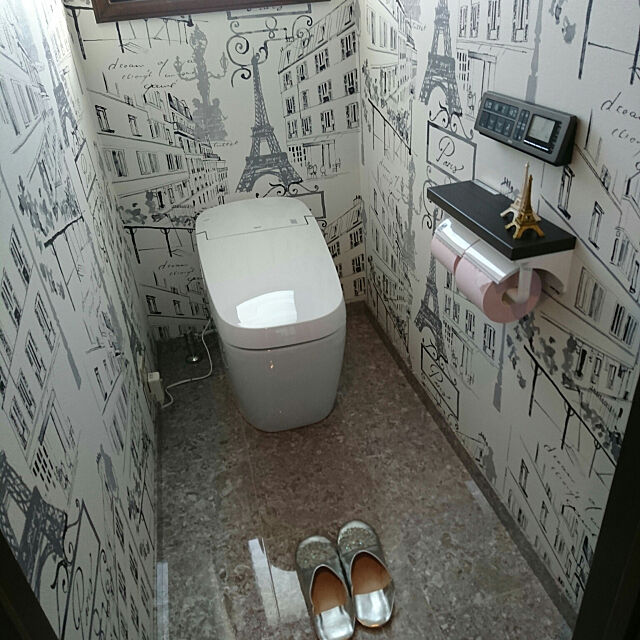 Bathroom,エッフェル塔 tatsutokikoshoyurikoの部屋