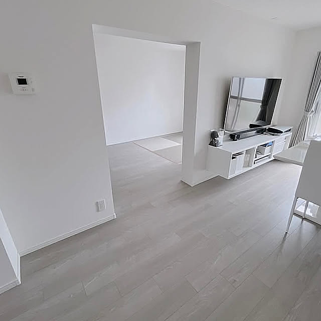 Lounge,団地,白×グレー,シンプルインテリア,生活感なくしたい,ものを減らしたい,掃除しやすく,目指せ!ミニマリスト,すっきり♡ Kaori39の部屋
