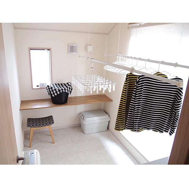 Bathroom,部屋干しスペース,家事室,ミナペルホネン,北欧インテリア,北欧好き,建売住宅,部屋干し,無印良品 ku.ochoの部屋