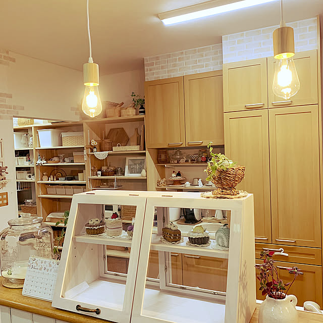 Kitchen,ダクトレール,ペンダントライト,好きな眺め,RCの皆さまに感謝♡,いいね&フォローありがとうございます☆,インスタグラムやってます,お返事前にごめんなさい,いいね押し逃げごめんなさい(>_<),コメントスルーで大丈夫です♡,ゆっくりお邪魔します(๑˃̵ᴗ˂̵),インスタamiami_fym,インスタf.yumiyumi,イベント参加 yumi.fの部屋