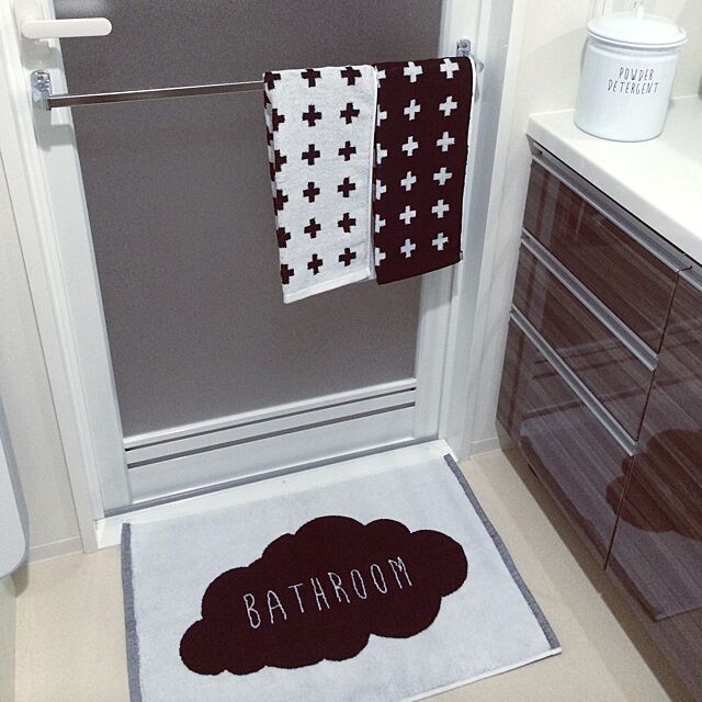 Bathroom,白黒,モノトーン,バスマット,タオル,sisdesign MONOTONE maruの部屋