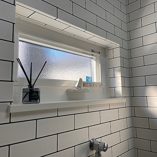Bathroom,買い物記録,洗濯機の上,室内干しスペース,洗面脱衣室,まど,デュフューザー,ニトリ,レンガ壁紙,マイホーム chicaの部屋