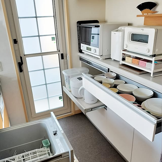 Kitchen,カップボード,食器収納,ホワイト家電,家事時短,トースター,ホームベーカリー,電子レンジ mayumi.sの部屋
