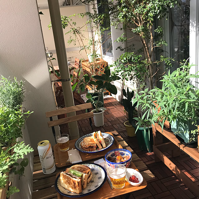 Entrance,ランチ,ガーデニング,ウッドデッキ,ベランダ,ベランダガーデン,マンション,IKEA,カフェ風インテリアを目指して,ハーブのある暮らし,観葉植物,ガーデンファニチャー,ポーリッシュポタリー,ポーランド食器 nicoleの部屋