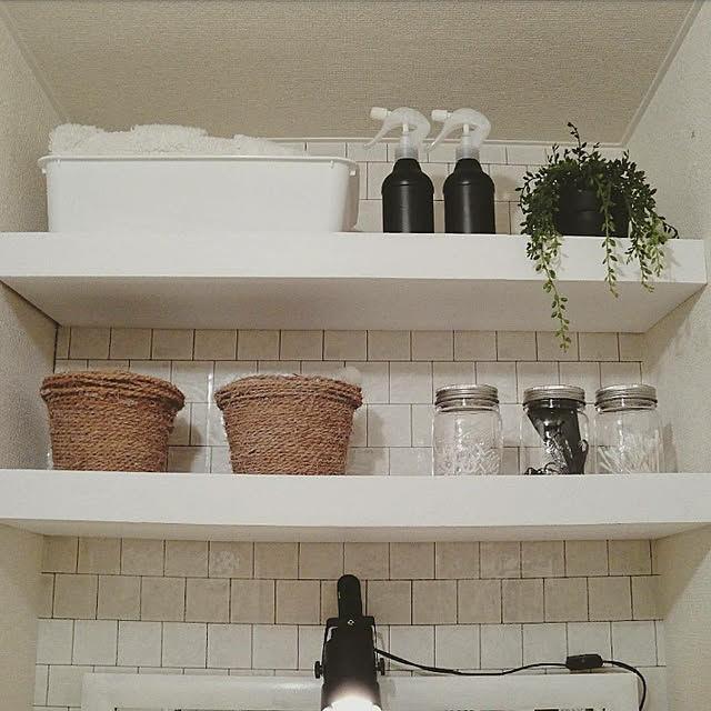 My Shelf,古い賃貸,賃貸でも楽しく♪,賃貸でも諦めない！,洗面所,洗面所収納,突っ張り棚,突っ張り棚を隠し隊,カラーボード,見せる収納,バスケット,100均リメイク,100均,フェイクグリーン,RCの出会いに感謝♡,RCのみんな大好き(*´艸`)❤️,RCの皆さまありがとう❤,LIMIAやってます,limia→R☆,instagram→rk.07.07 Rの部屋