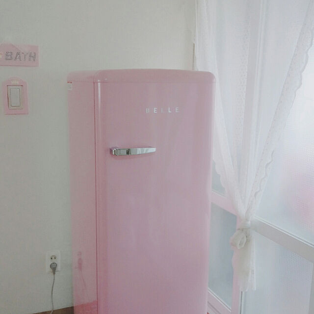 Kitchen,ピンク,Pink,レトロ,retro,冷凍庫,ホワイト,ピンク冷蔵庫 eunmiの部屋