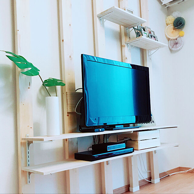 Lounge,木のぬくもり,2×4で作る家具,テレビボードDIY,お正月,DIY,ラブリコ棚,⭐️フォロー 大歓迎⭐️ azu2213の部屋