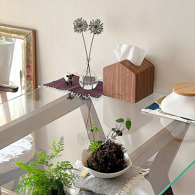 My Desk,ティッシュケース,秋,日常の風景,ばぁばのお家,暮らしを楽しむ,ふたり暮らし,10月,夫婦2人暮らし,マンション暮らし,日々の暮らし,心地よい暮らし,日常を過ごしやすく暮らしやすく,日々を大切に。,フォロー&♡ありがとうございます✨,見てくださってありがとうございます✨,苔玉なんとか生きてる(✿︎´ ꒳ ` )♡︎,ケユカのテッシュケースはおすすめ♡ ponme33の部屋
