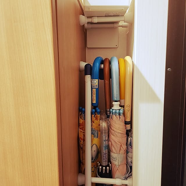 つっぱり棒,Entrance,玄関,玄関傘掛け,玄関傘,ダイソー購入品 yumamoの部屋