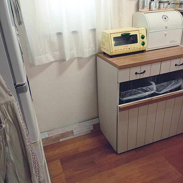 Kitchen,目隠し,２LDK,賃貸,延長コード隠し,コンセント隠し,ダイソー,リメイクシート,カラーボード mahiro34の部屋