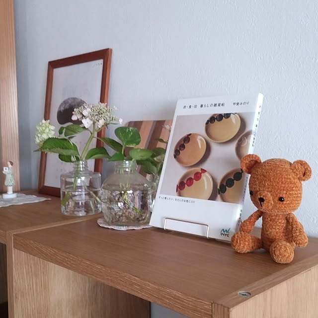 My Shelf,マンション暮らし,築古マンション,リノベーション,低予算リノベ,いいねと、フォローの押し逃げすみません！,いいね！いつもありがとうございます♡,可愛いものが好き,無印良品,素朴なものが好き,お花,ガラス瓶,捨てられない,再利用 sakiの部屋