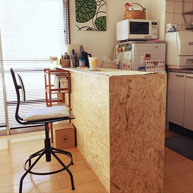 キッチンカウンターDIY,OSBボード,同棲生活,DIY,marimekko ファブリックパネル Fumikaの部屋
