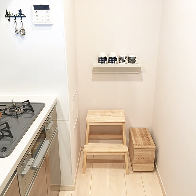 Kitchen,マリメッコ,ムーミン,一人暮らしインテリア,ミニマリスト,IKEA,ホワイトインテリア,持たない暮らし,壁につけられる家具,北欧ナチュラル,タカラスタンダード,ホワイトナチュラル,アラビア,白,賃貸マンション,整理整頓,収納,ひとり暮らし,カウンターキッチン,シンプルな暮らし,一人暮らし,無印 壁に付けられる家具,ひとり暮らしのインテリア,棚収納,マンションインテリア,KEYUCA,無印良品,シンプルインテリア,無印良品 家具,ホワイト namiの部屋