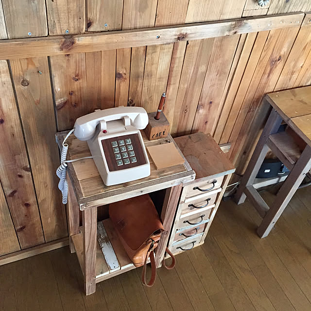 板壁DIY,チェストDIY,ハモサモーテルフォン,古材,電話台DIY,カバン収納,のほほん日和☆,使いやすく,DIY,手作り家具,端材DIY,My Shelf k.i.brothersの部屋