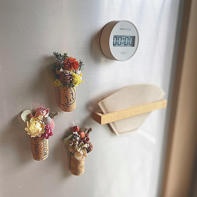 On Walls,ハンドメイド,コルクアレンジ,コルク栓,ハンドメイド夏,無印良品,雑貨,癒し,ドライフラワー,ドライフラワーのある暮らし mu.hの部屋