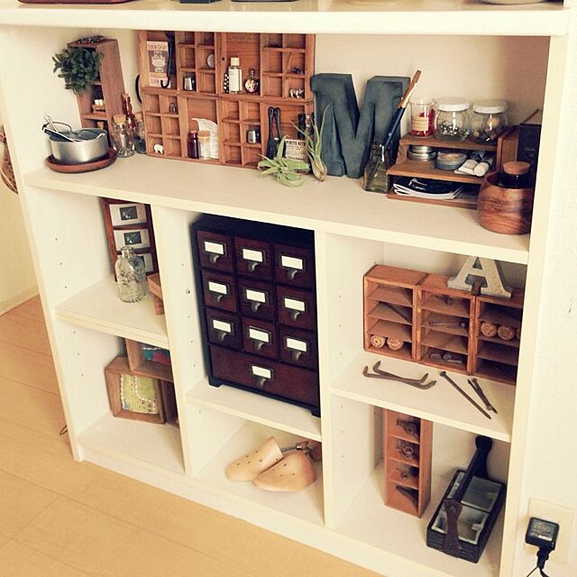 My Shelf,小引き出し,木箱,雑貨,小瓶,エアプランツ,プリンターズトレイ風,アルファベットオブジェ,セリアリメイク,セリア,シューキーパー MMの部屋