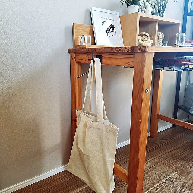 My Desk,10分でできる,100均収納,リノベーション,義実家暮らし,ハウスクラフト,ナチュラルインテリア,100均DIY,シンプルな暮らし,学校の書類,seria,書類ケース,トートバッグ,アイアンフック otokiの部屋