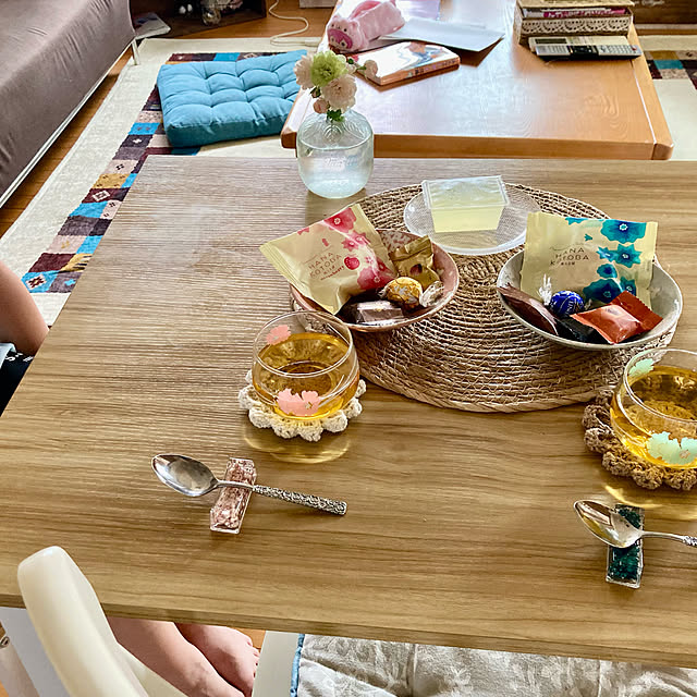 RCの出会いに感謝♡,見てくれてありがとう♡,癒し,おうち時間,アイスグリーン,庭のミニバラ,yumi.fちゃんのコースター,ダイソーハーバリウム箸置き200円,ねぇねとおやつタイム♪,柏屋花ことば,リンツチョコ,GODIVAのチョコ,冷茶グラス,夏の食器,ダイソーがまランチョンマット,ダイソーガラス小皿,グレープフルーツゼリー,宿題の合間のおやつタイム♪,くつろぎ空間,My Desk,夏 CoCo0617の部屋