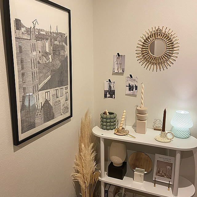 パンパスグラス,マッシュルームランプ,ZARA HOME,韓国インテリア,finelittleday,シェルフ棚,わたしの暮らしアワード,H&M HOME,子どもと暮らす,hmhome,RoomClip運営チームの皆様に感謝♡,海外インテリア,見て頂きありがとうございます♡,海外インテリアに憧れる,コメントお気遣いなく♡,モノトーン,キャンドルのある暮らし,Entrance kahomeの部屋