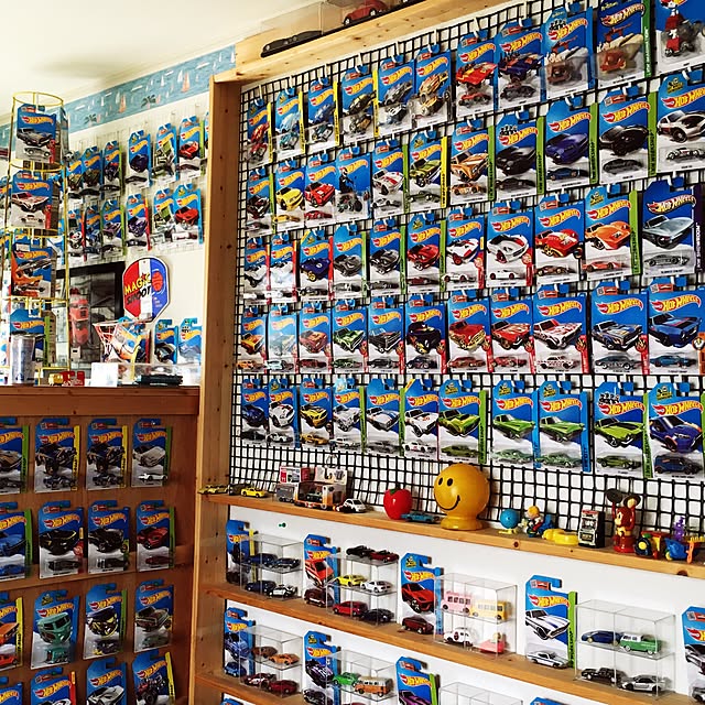 Bedroom,トミカ収納&ディスプレイ,アメリカンキャラクター,Hot Wheels Watanabejunpilの部屋