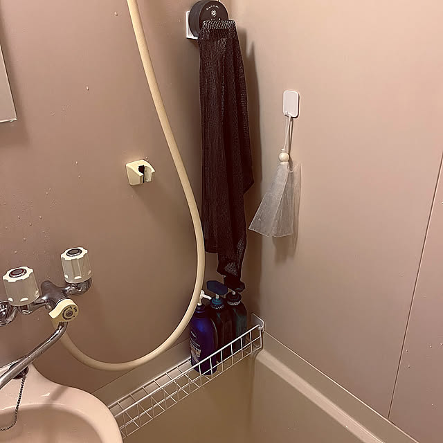 Bathroom,百均リメイク,シャンプー置き場,UB,新生活 mayumiの部屋