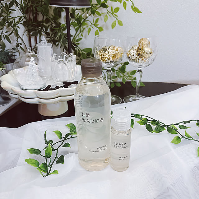 爪のケア,手のケア,発酵導入化粧液,プチ贅沢,シンプル,平屋,ひとり暮らし,平屋暮らし,無印良品,冬支度,冬,マカデミアナッツオイル,My Desk tomatoの部屋