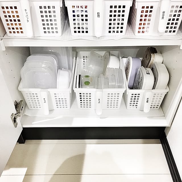 シンデレラフィット,ストック収納,タッパ収納,使いやすい収納,食器棚,備え付け食器棚,収納,収納ケース,賃貸アパート,2人暮らし,100均,セリア,ホワイト,整理整頓 mikurinの部屋