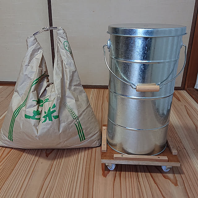 Kitchen,DIY,渡辺金属工業,ライスストッカー 10キロ,カフェ板,3LDK sumimarumiの部屋