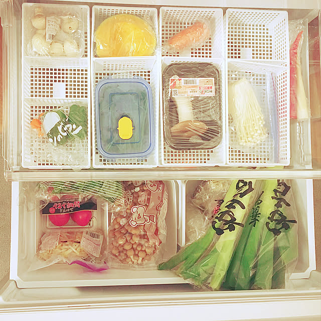 Kitchen,今年もよろしくお願いします♡,あけましておめでとうございます♡,すんごい生活感,野菜室,野菜室収納,冷蔵庫収納,セリア sakanaの部屋