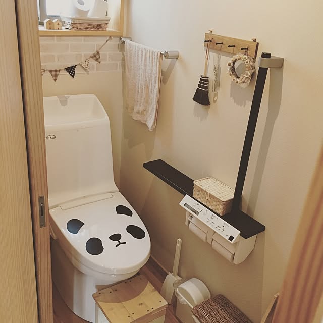 Bathroom,パパの手作り,踏み台DIY,パンダ,ダイソー,便蓋シート,ナチュラルインテリア pink-mapleの部屋