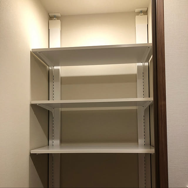 ツーバイフォー材,ガチャレール棚,ラブリコ棚,DIY,My Shelf chiyuの部屋