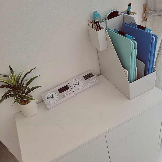 Lounge,ホワイトインテリア,お気に入り,IKEAエーケト,チャレンジタッチ,ファイルボックス収納,ホワイト大好き,フェイクグリーン,ランドセル置き場,IKEA収納,ぽかぽか陽気,タイマー機能,無印良品,こどもスペース,時計,チャレンジタッチ置き場,IKEA,週末,ホワイトグリーンインテリア,春ですね✿,セイコー maruの部屋