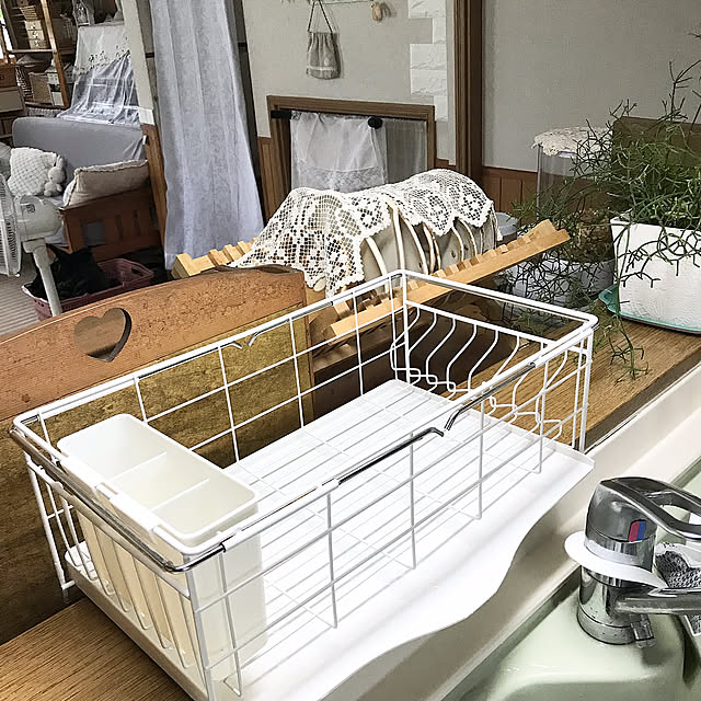 Kitchen,2024.7.11,3コインズの水切りラック,白が好き,カメラマーク消し,いいね！ありがとうございます♪,レースが好き,フォローすごく嬉しいです♡,観葉植物のある暮らし,好きなものに囲まれたい,コメントお気遣いなく,スルーしてください,いいね押し逃げごめんなさい(>_<),小さい物が好き,ブラブラ大好き,見ていただきありがとうございます,ハタキ倶楽部 rikomiの部屋