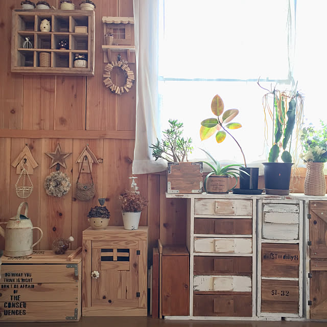 子供部屋,観葉植物,板壁DIY,木箱DIY,端材 DIY,のほほん日和☆,DIY,棚DIY,My Shelf k.i.brothersの部屋