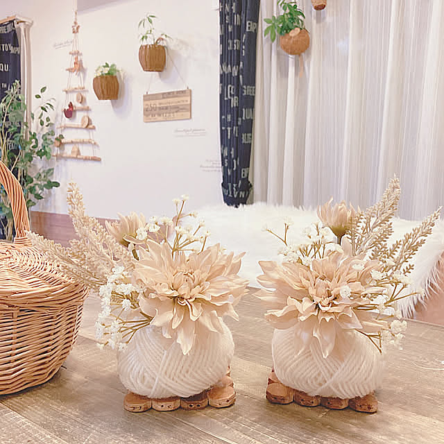フェイクフラワー,DAISO♥,ハンドメイド,暮らしを楽しむ,ナチュラル雑貨,いいね、フォロー本当に感謝です♡,丁寧な暮らし,すきなものに囲まれた暮らし,いつも見てくださって、感謝です♡,コメントお気遣いなく♡,素敵な週末を～♡,ナチュラルインテリア,季節を楽しむ,グリーンのある暮らし,My Desk e.and.m.mamaの部屋